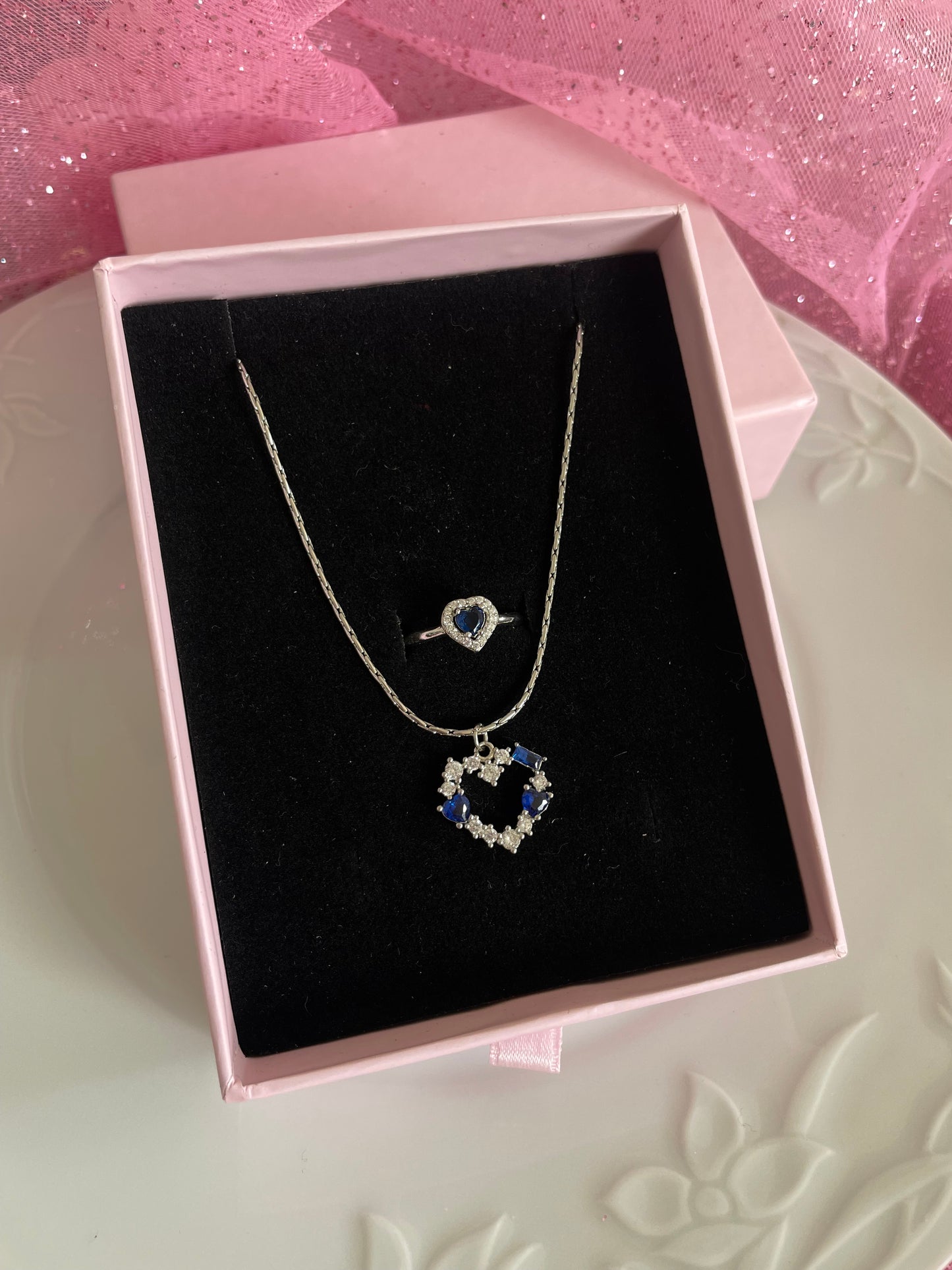 Blue crystal heart jewelry set