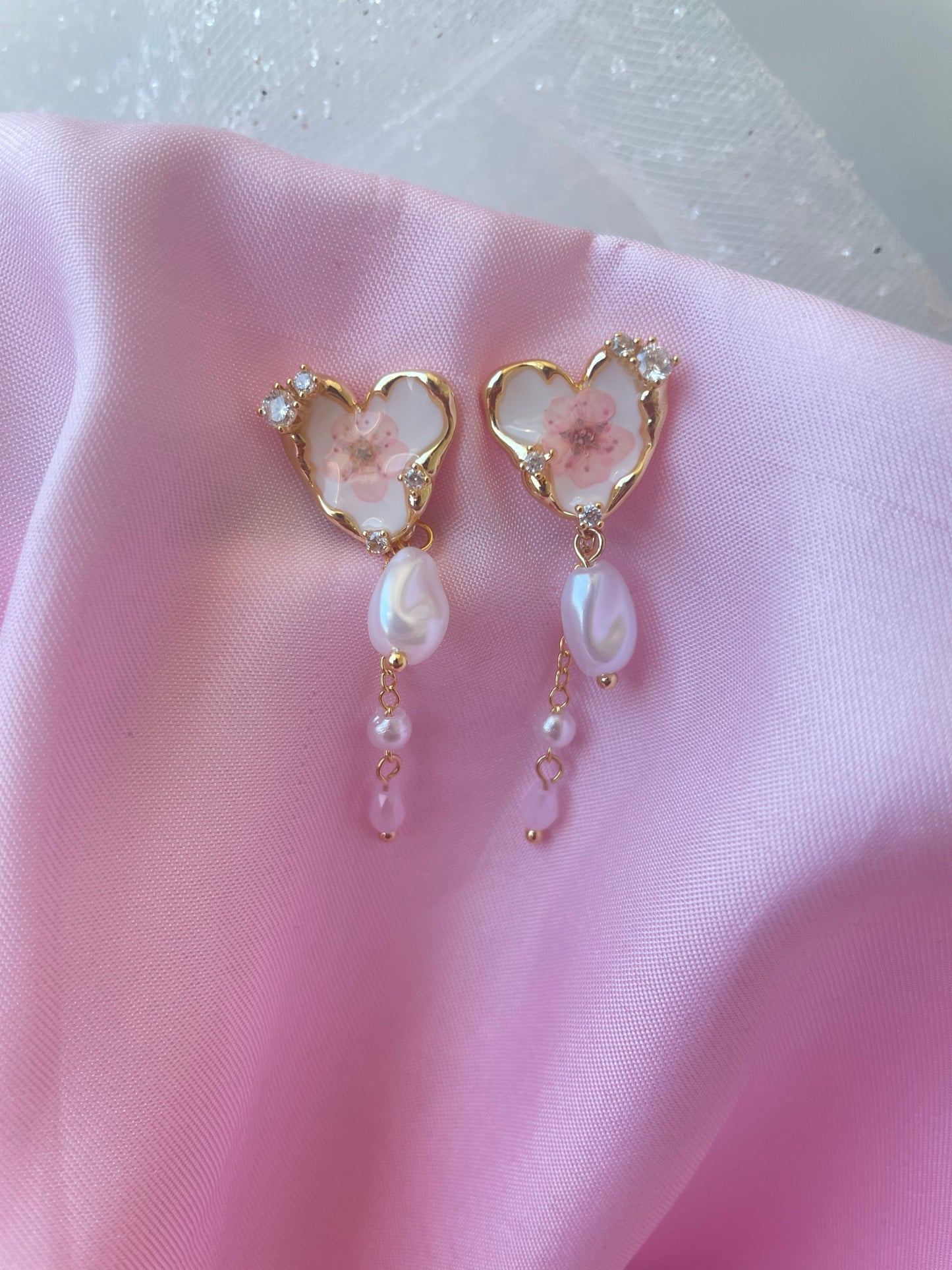 Coquette flower pearl earrings