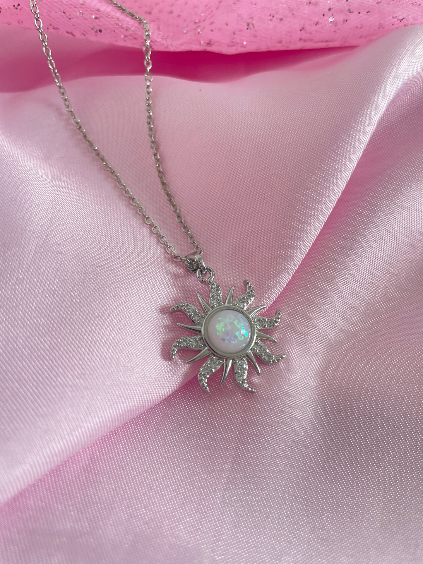 Silver Rapunzel Sun Necklace (pearl white)