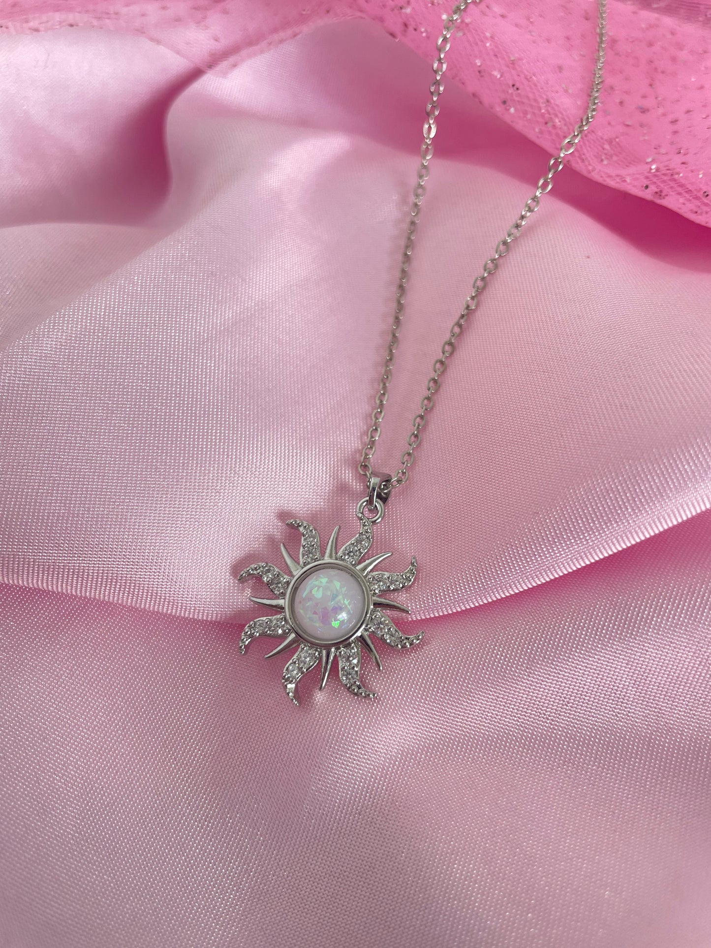 Silver Rapunzel Sun Necklace (pearl white)