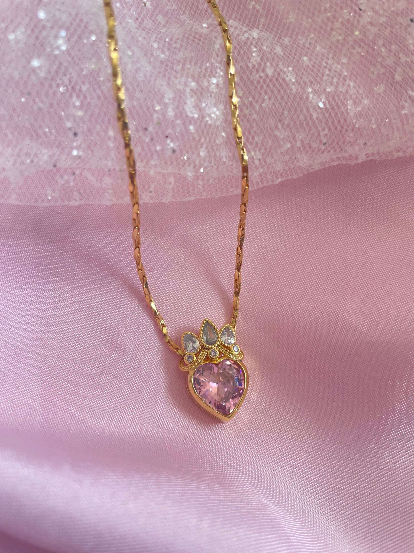 Rapunzel Crown Necklace (pink)