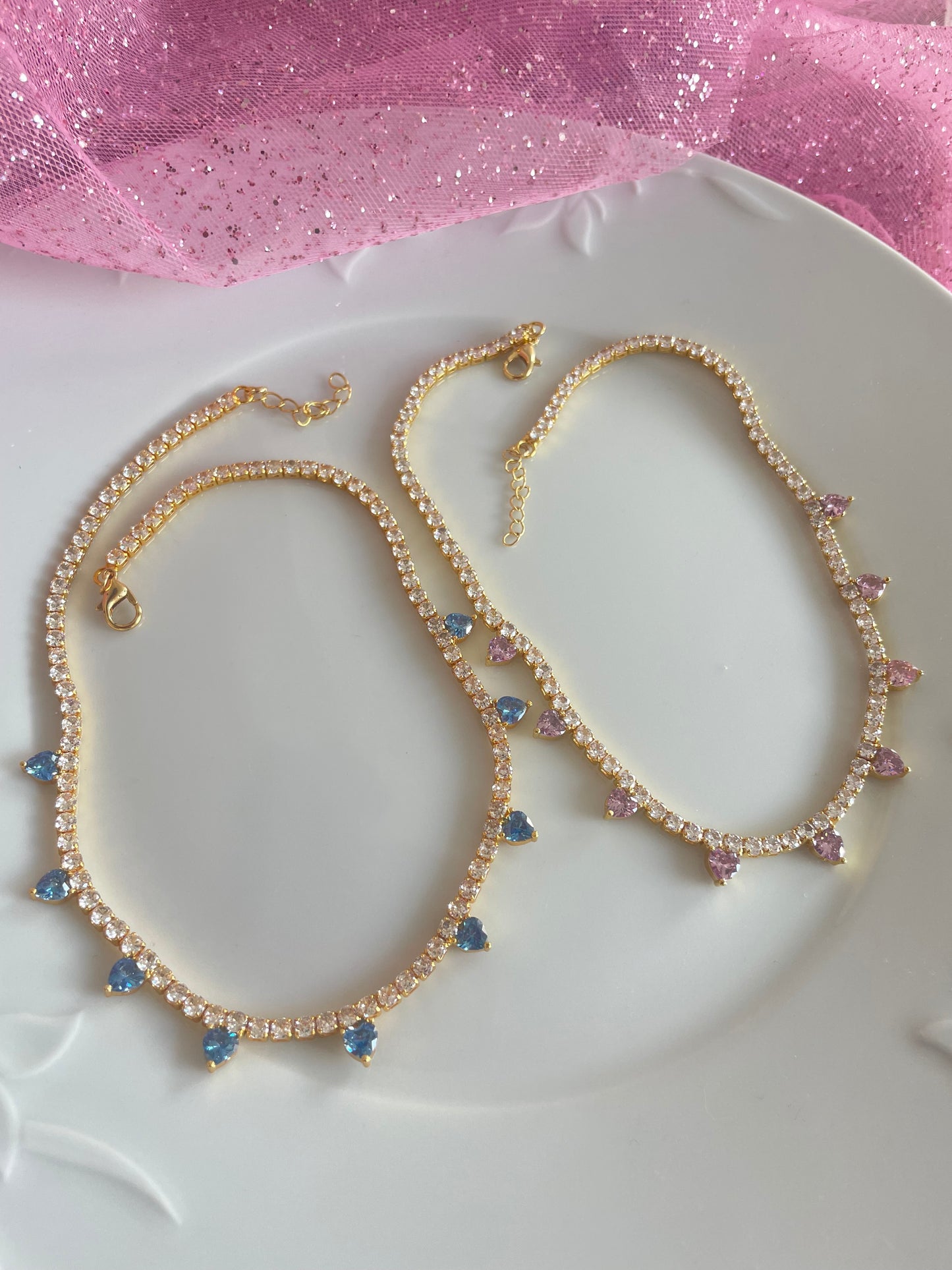 Royal Hearts choker