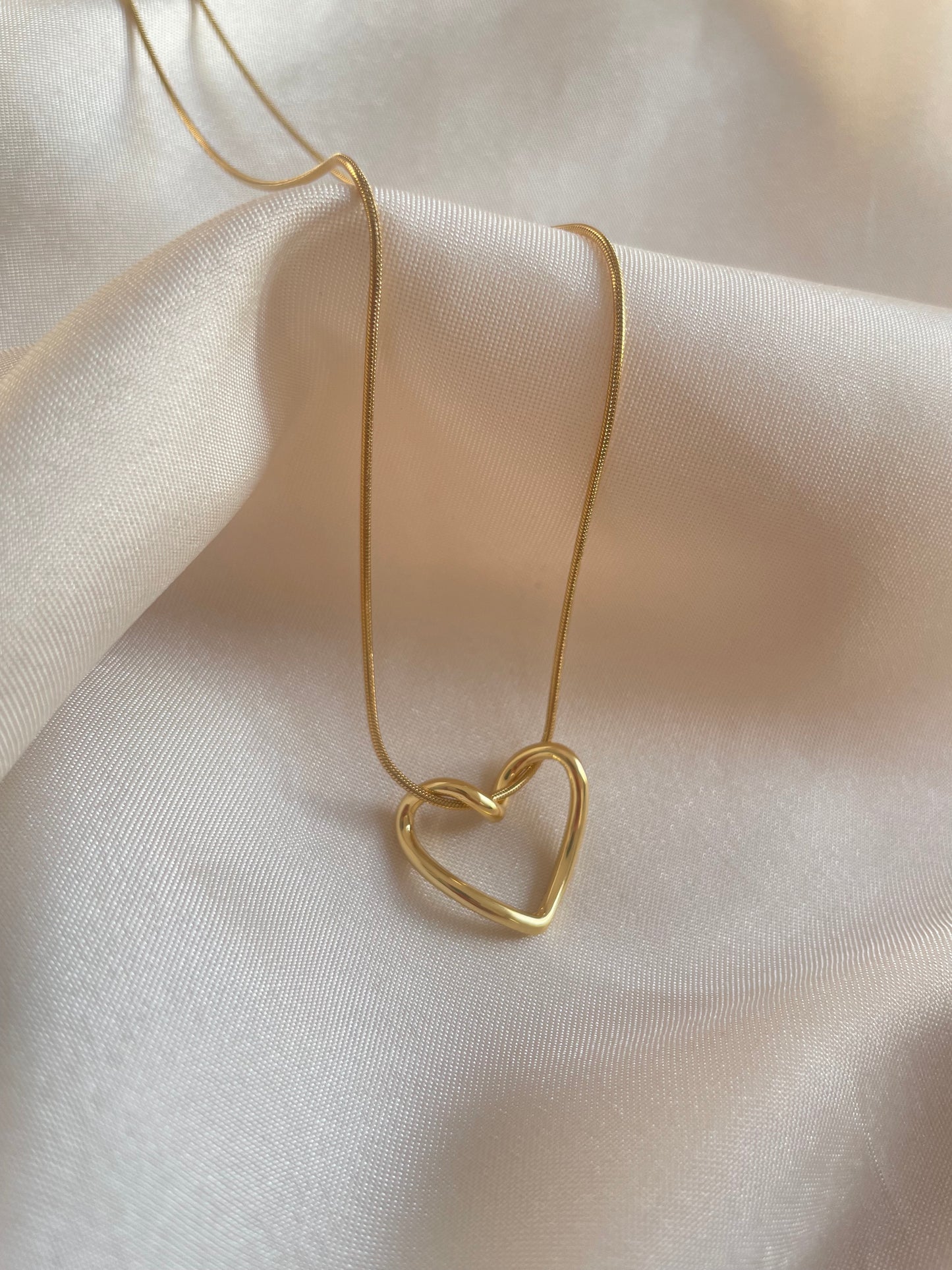 Twisted heart necklace